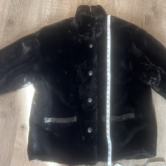 Winlit Reversible Jacket Luxurious Leather Faux Fur coat in Black L - Picture 16 of 17